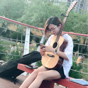 草莓视频成人app
